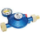 IGT gasregulator 30 mbar med manometer set forfra på hvid baggrund