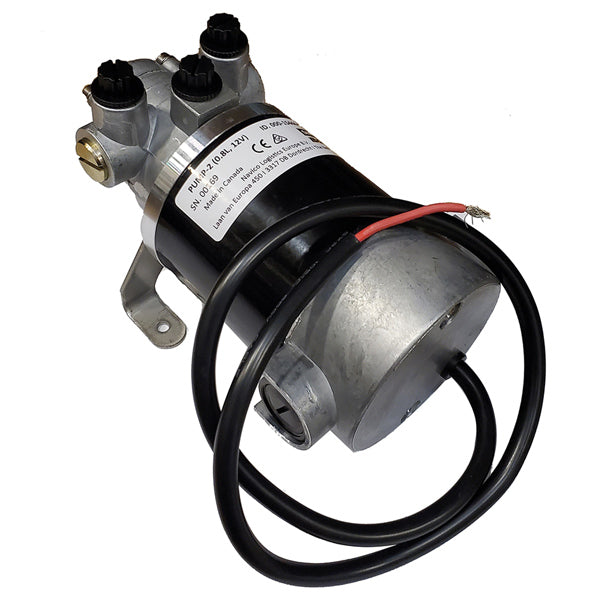 Simrad Pump-2 12V autopilot pumpe set forfra, designet til hydrauliske piloter.