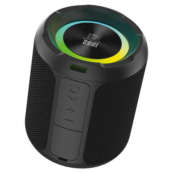 1852 Bluetooth højttaler 30W set forfra med vandtæt design
