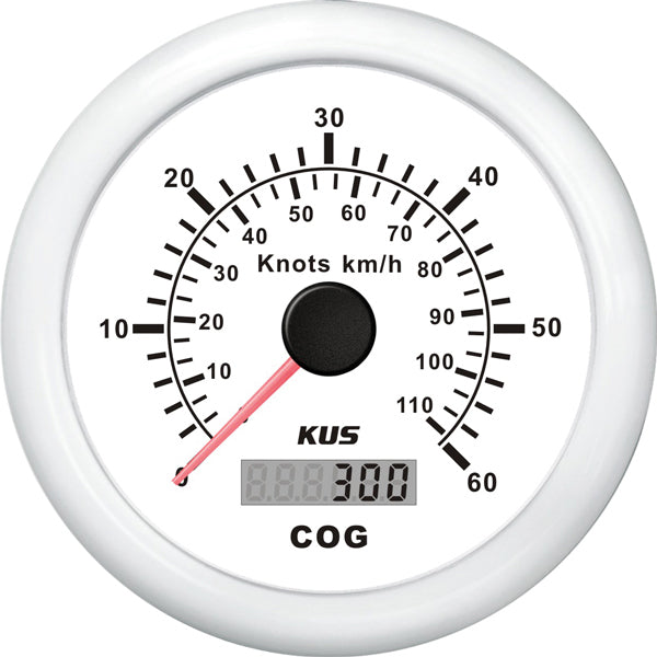 Kus GPS speedometer i hvidt design, monteret på en bådkonsol.