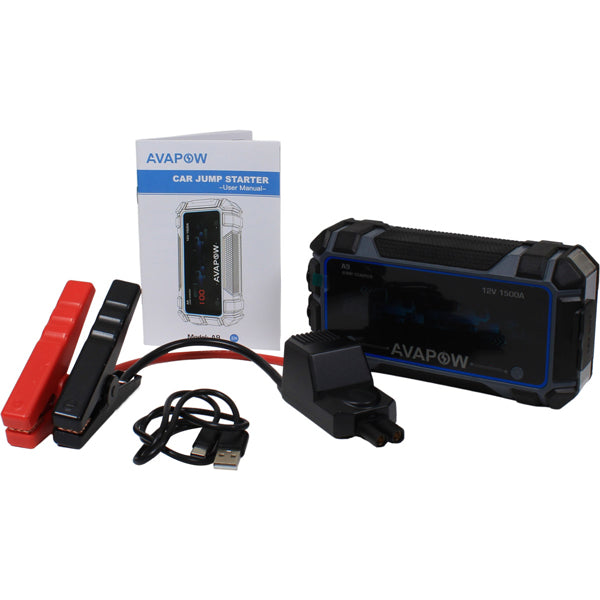 Avapow A9 jump starter i brug til at starte en motor