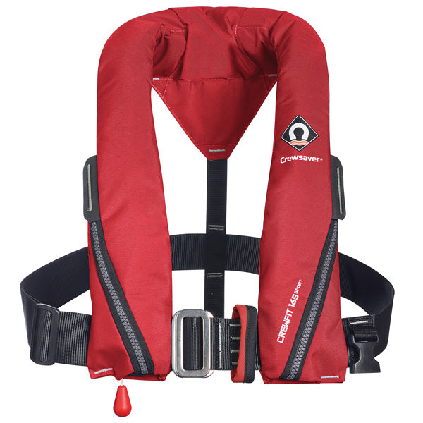 Crewsaver Crewfit 165N Sport Harness i rød farve på en båd.