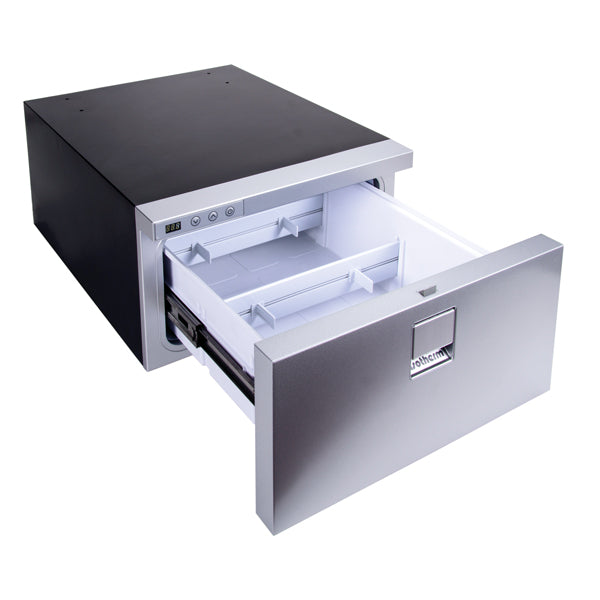 Isotherm køleskuffe 30L set forfra, monteret i bådinteriør