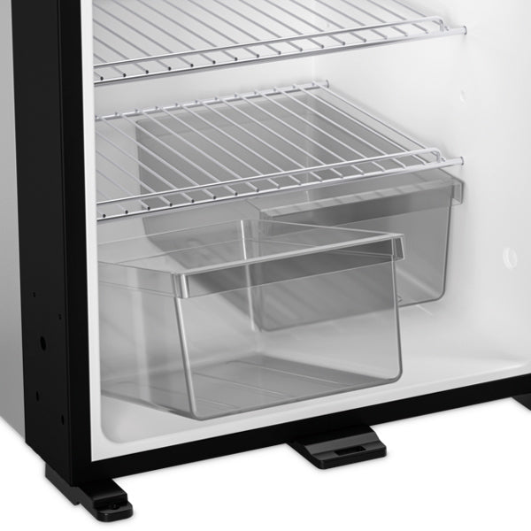 Dometic køleskab NRX0050C i brug under en bådtur
