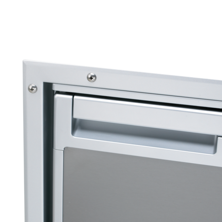 Dometic Coolmatic rustfri flush mount ramme til CRX 80 monteret på båd