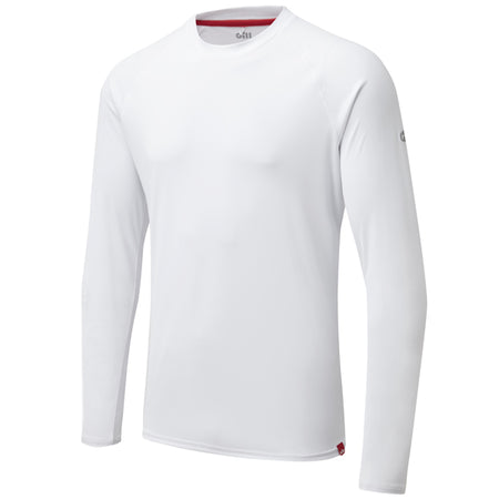 Gill UV011 Men's UV Tec T-Shirt i hvid, set forfra i en maritim kontekst.