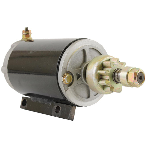 Quicksilver 12-volt starter set oprejst på en hvid baggrund