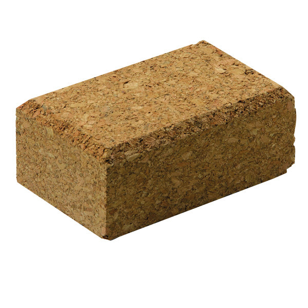 Slibeklods i kork fra SeaTec, mål 100 x 60 x 40 mm, set fra siden.