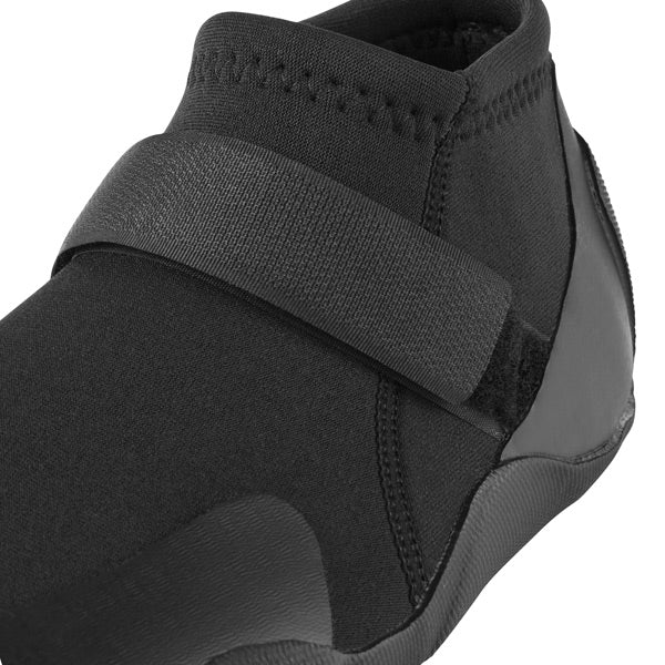 Gill, 968 Pursuit neopren sko set bagfra, detaljeret visning af design.